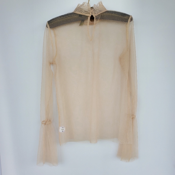 Gianni Bini Sheer Lightweight Long Sleeve with Ruffle Top (S) - Picture 5 of 8